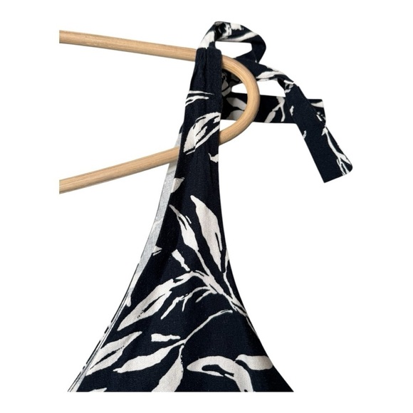 J.O.A Linen Floral Romper Dark Blue White 100% Linen Sleeveless Ruffle Overlay M - Picture 10 of 16